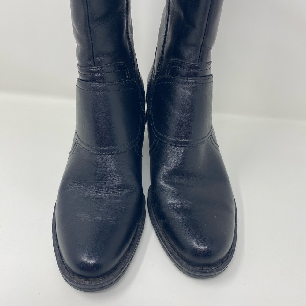 Born‎ Buckle Boot - Picture 2 of 11